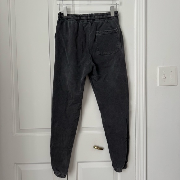 Talentless Set - Picture 6 of 9